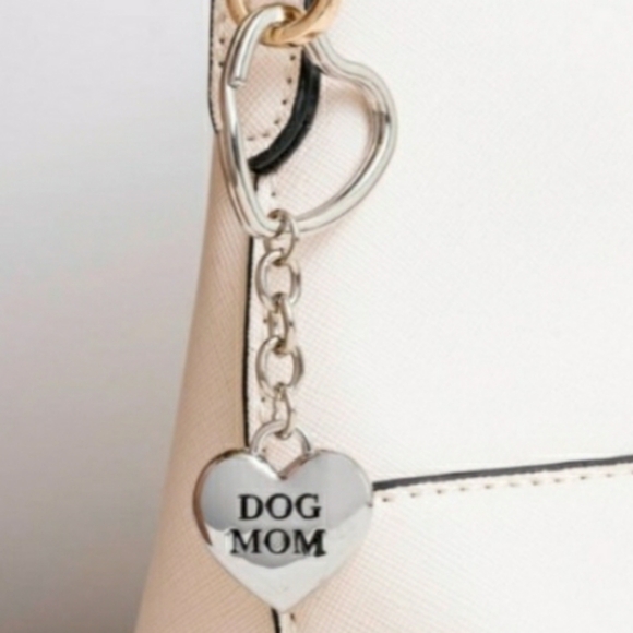 Ahomestyle Accessories - 🐾Dog Mom Heart Shaped Keychain with Double Sided Design